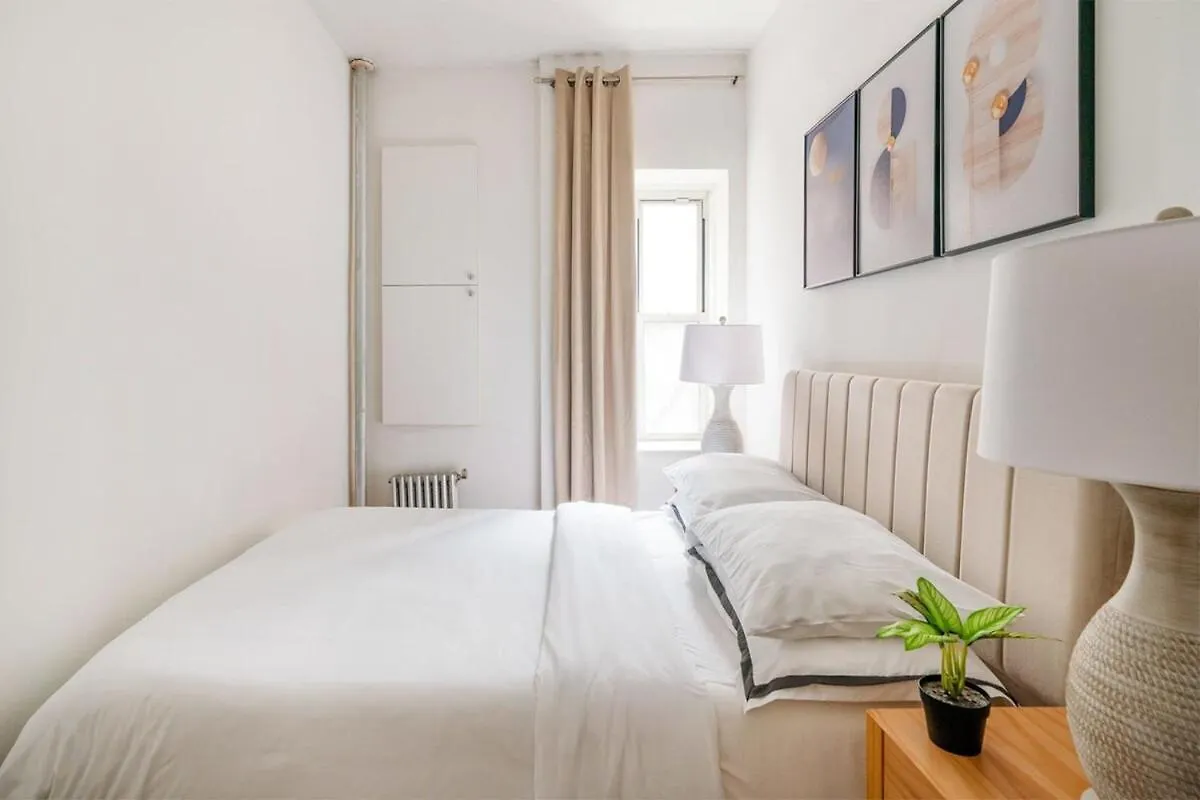 61-3C Renovated 2Br Sleeps 5 Prime Upper East Lägenhet New York